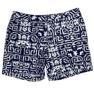 Liz Claiborne Size 14 navy blue & white‎ ikat pattern cotton shorts. EUC